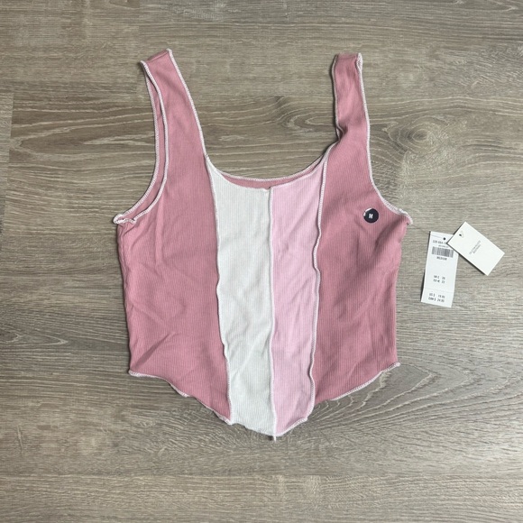 Hollister Tops - Hollister pink tank top